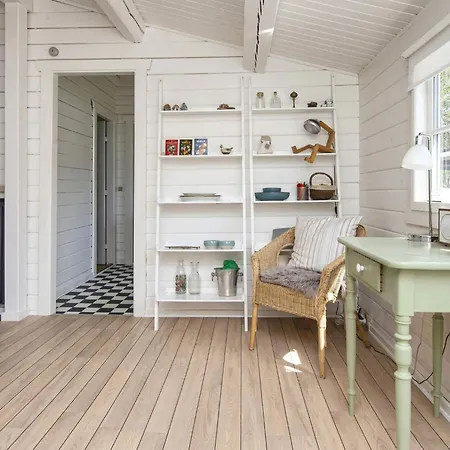 5 Person In Dom wakacyjny