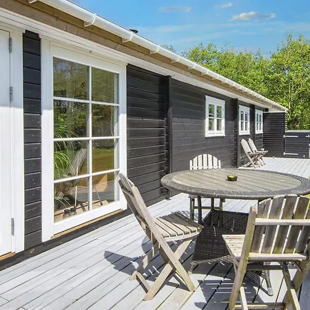 5 Person In Σπίτι διακοπών