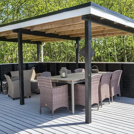 5 Person In Σπίτι διακοπών *